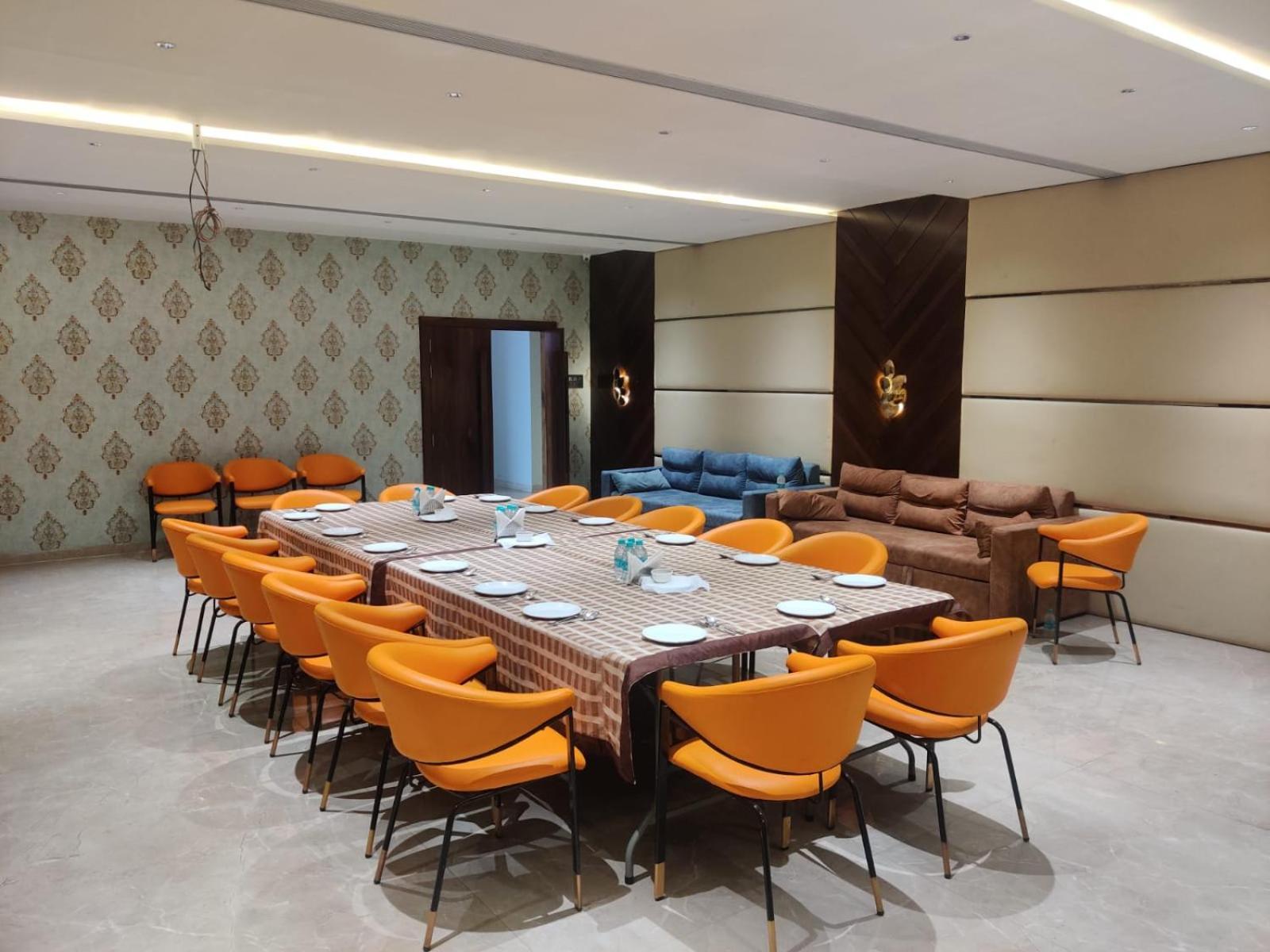 Motel Bilaspur City Экстерьер фото