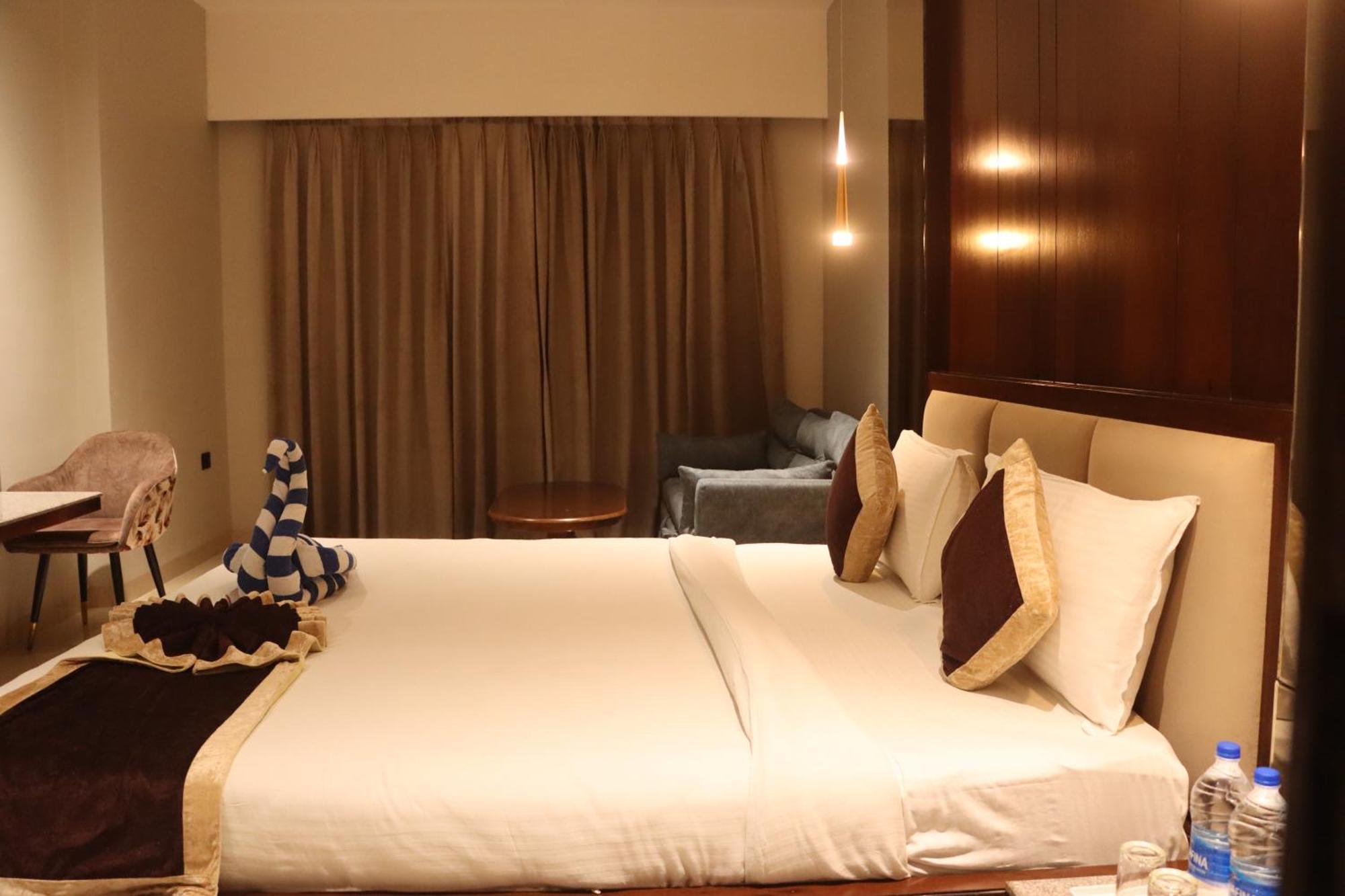 Motel Bilaspur City Экстерьер фото